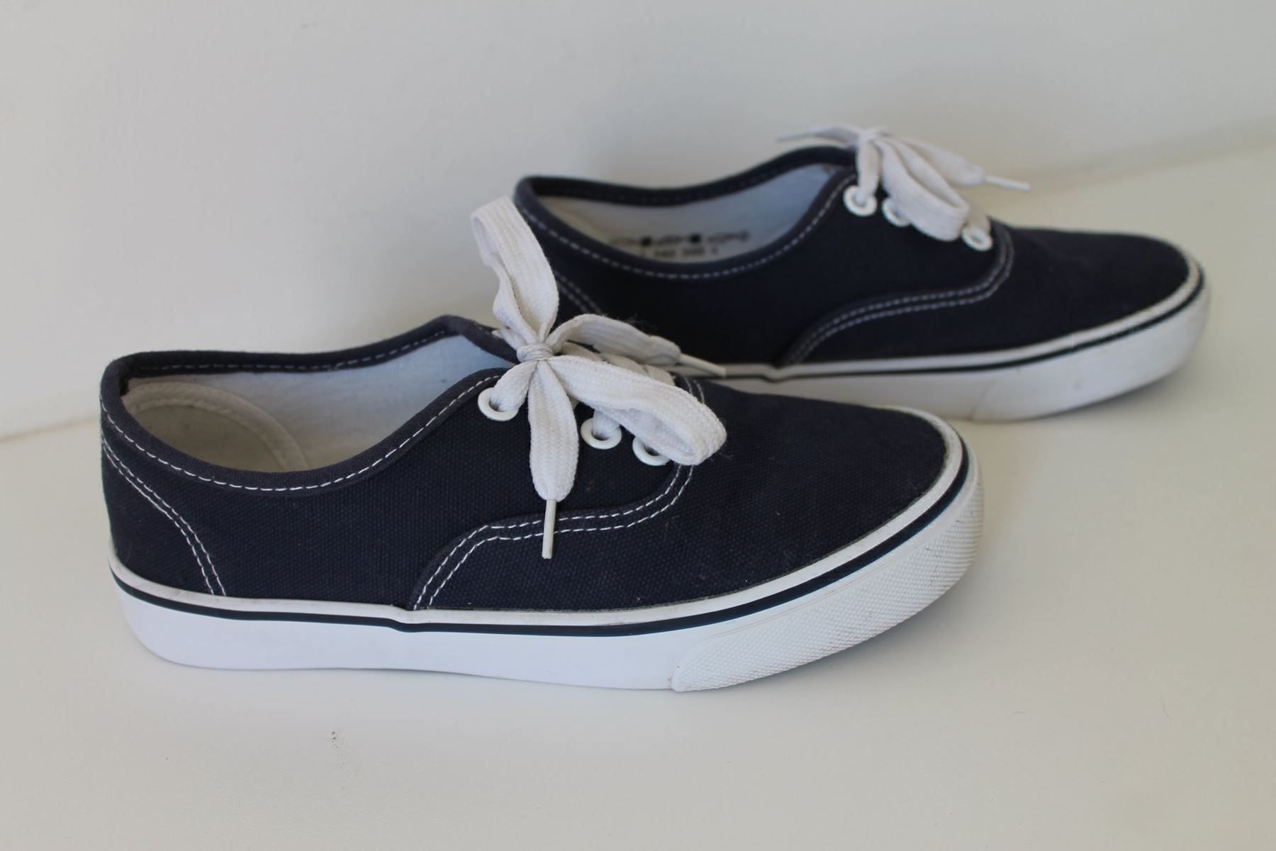 Scarpe da uomo: Chaussures marines style Vans marque Vty – Nuovo (secondo la descrizione) da Agiez venduto da chouchanelle 2