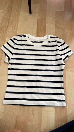 Damen T-Shirt gestreift uniqclo neuwertig