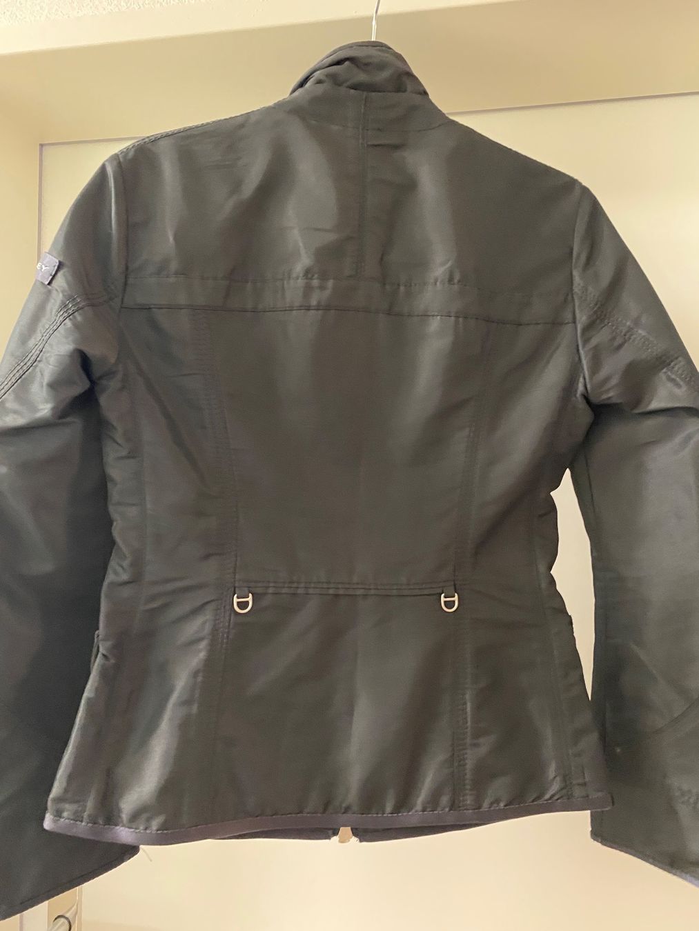 Peuterey Giacche: Peuterey Jacke – Usato da Wetzikon ZH venduto da Deba26 1