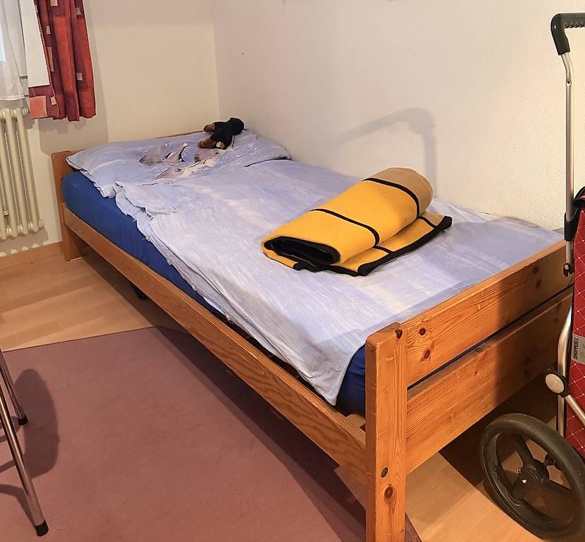 Letti: Bett inkl. Matratze, 80cm – Usato da Malters venduto da pat_v8ly