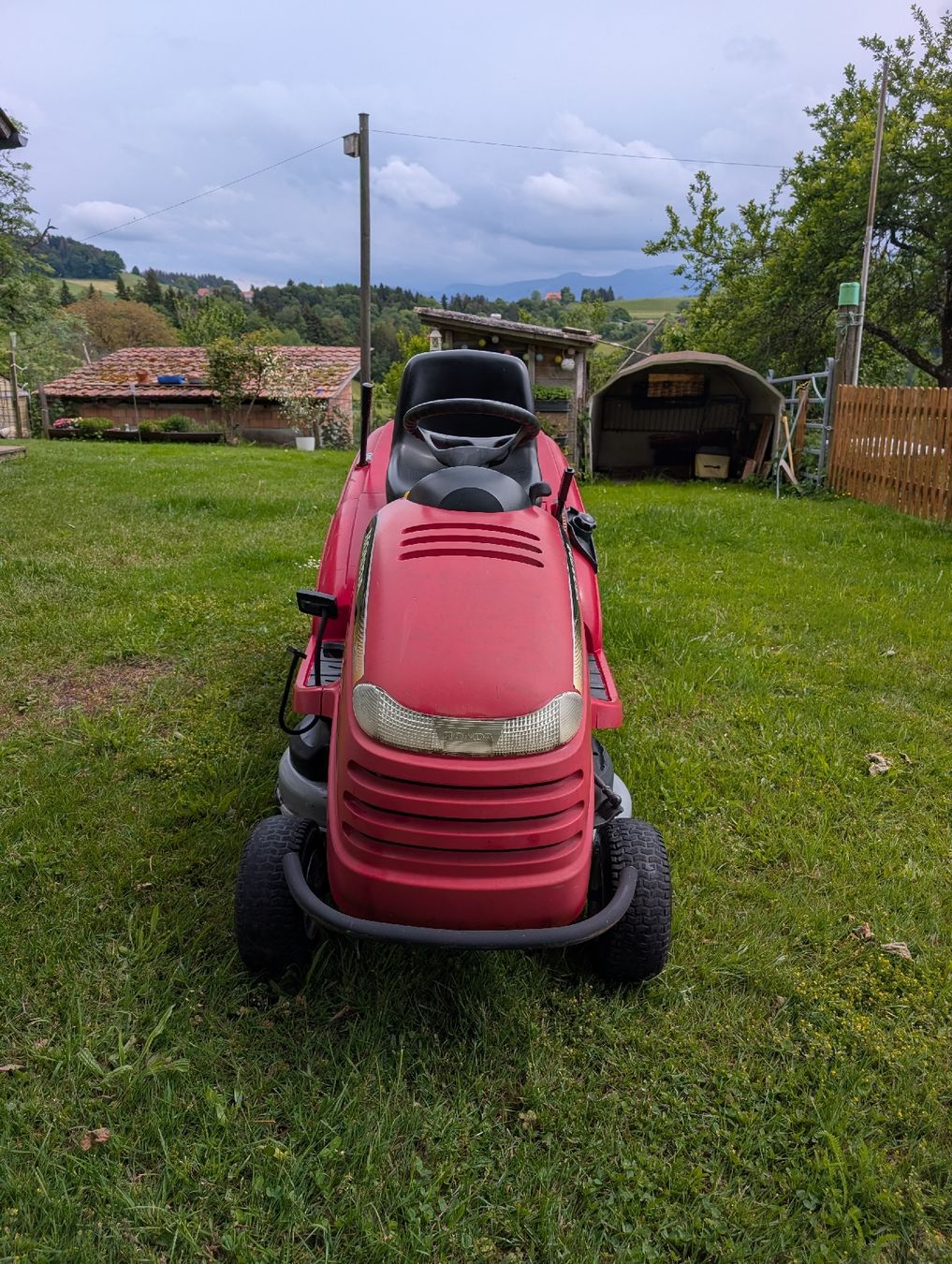 Honda Tondeuses à gazon: Rasentraktor Honda HF2315 – D'occasion à Albligen par Kuriii 1