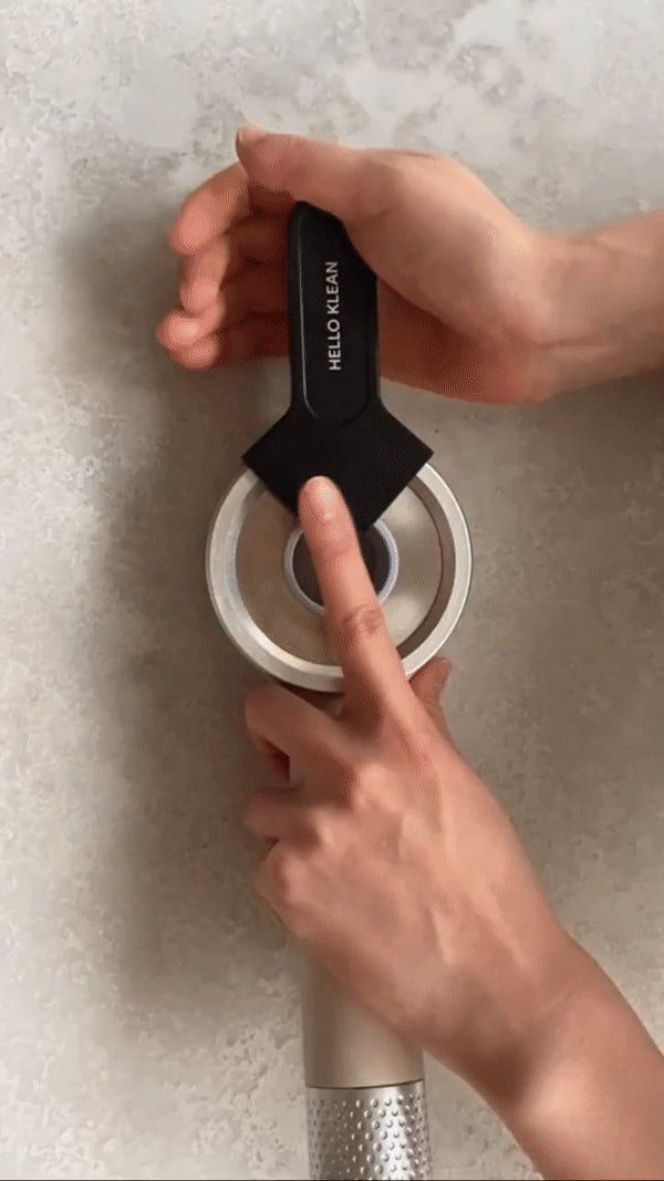 Soffioni doccia: Hello Klean Shower head opener for changing the filter – Usato da Frauenfeld venduto da Vanityroom 1