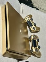 Goldene PlayStation 4 Slim , 2 Controller 