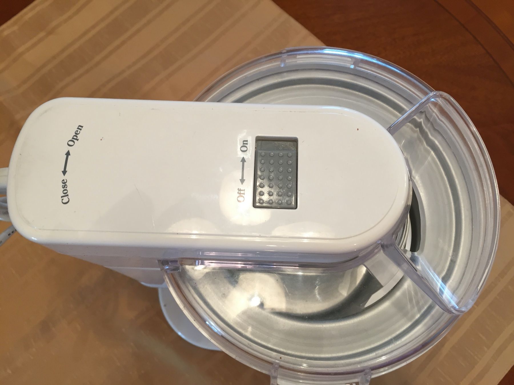 Sigg Appareils de cuisine: Sigg Soft-Ice Glacemaschinef – D'occasion à Wallisellen par funnydance 9