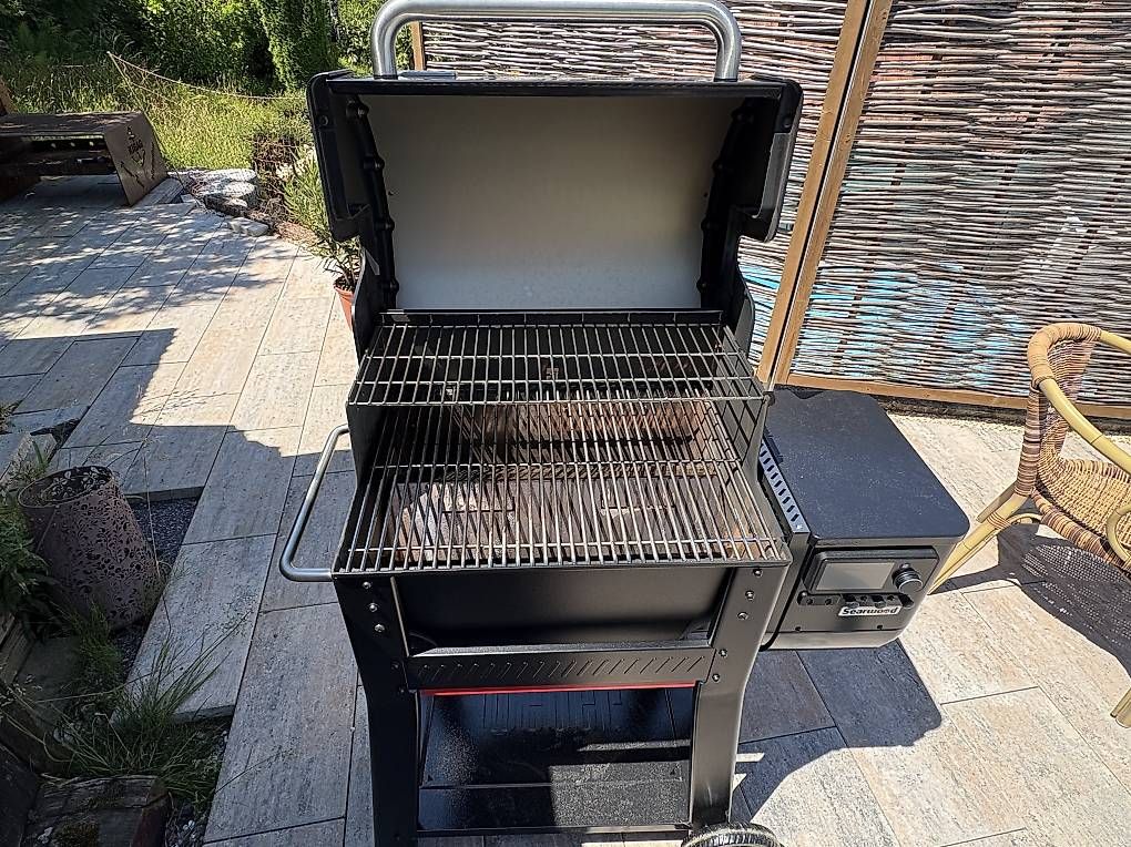 Griglie: Weber Searwood Holzpelletgrill – Usato da St. Gallen venduto da Maui92 2