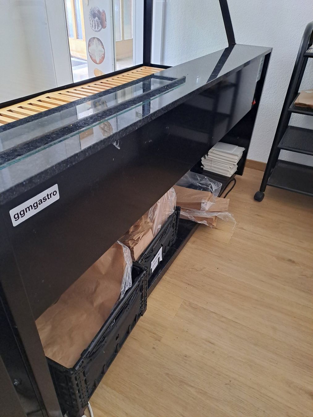 Equipement de magasin & Foires: Brottheke – D'occasion à Kemptthal par inf_pf2g 2
