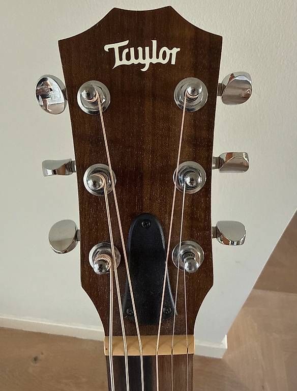 Strumenti musicali: Guitare Taylor GS mini e (Koa) – Usato da Coppet venduto da m_m_nz2f 4