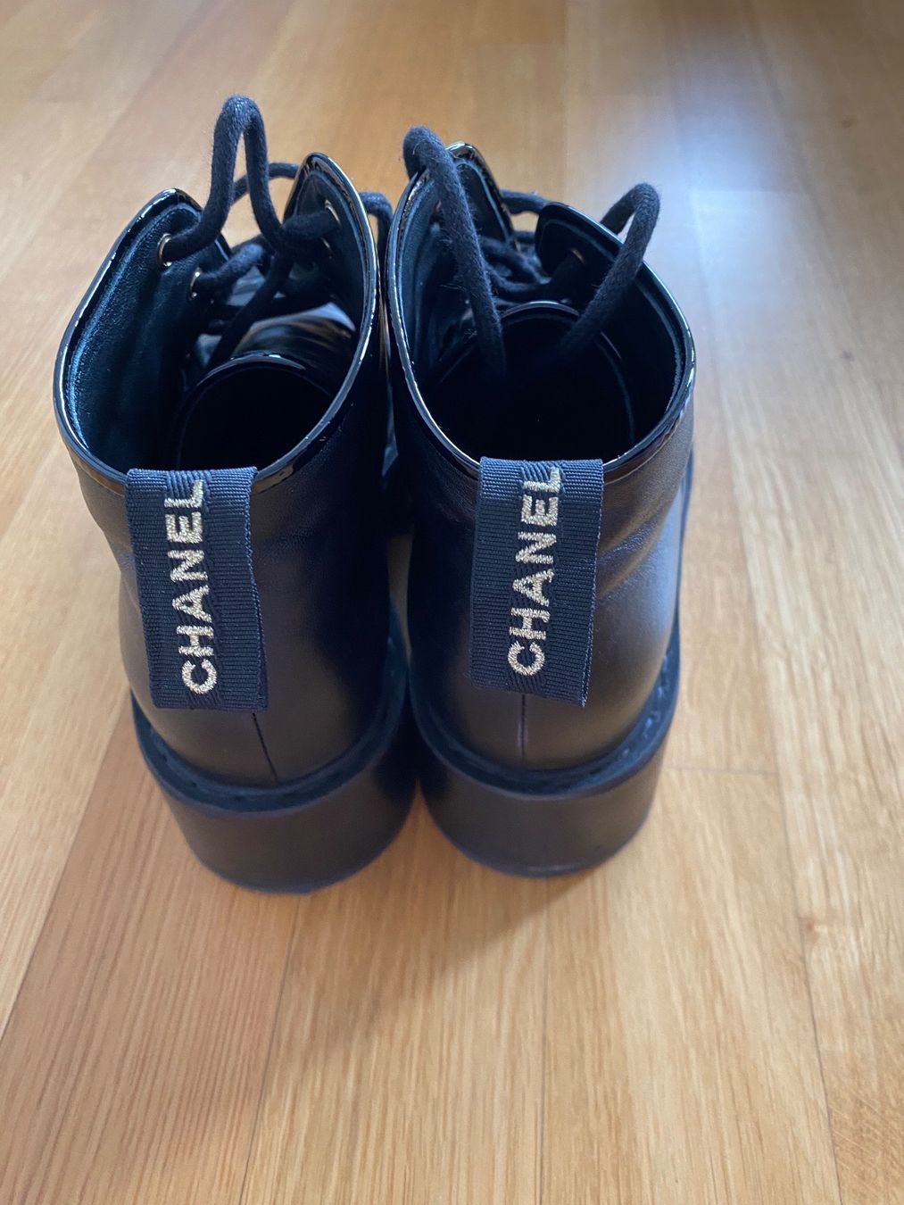 Chanel Scarpe da donna: CHANEL BOOTS – Usato da Glattpark ( Opfikon ) venduto da anna-zuerich 7