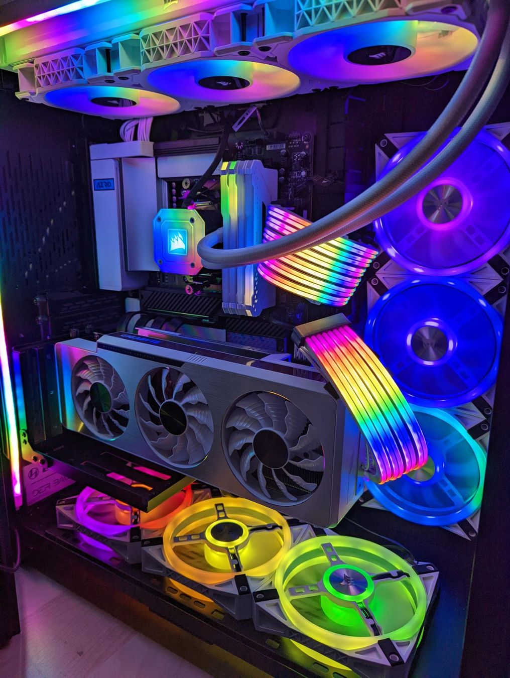 Lian Li Câbles: Lian-Li Strimer Plus Triple 8-PIN RGB – Neuf (Voir description) à Lyss par Prodified23 4