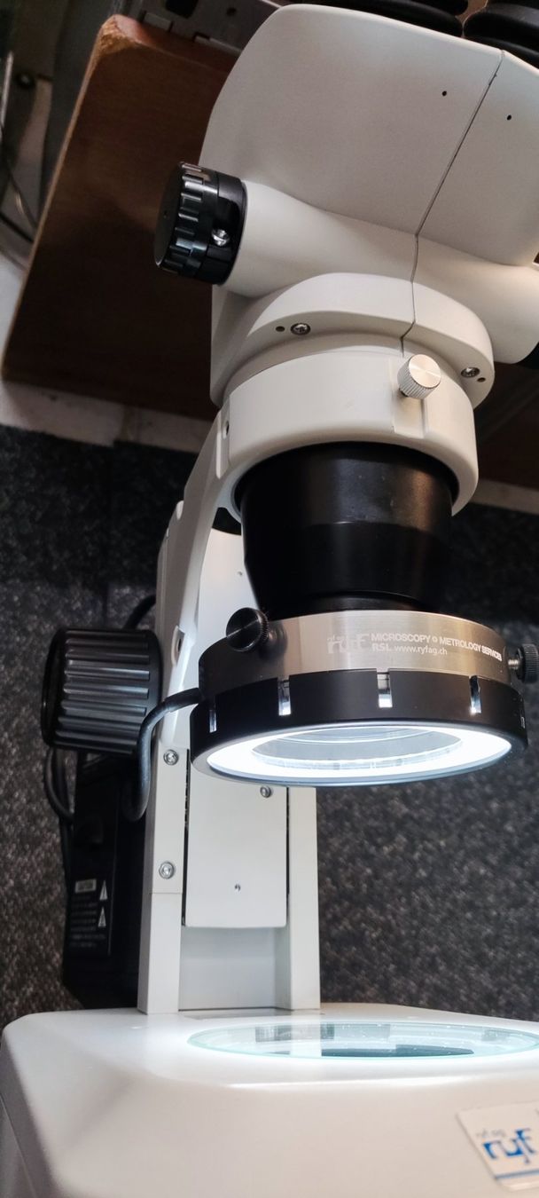 Olympus Microscopi: Olympus SZ51 Stereomikroskop – Usato da Bühl BE venduto da x-drums 3
