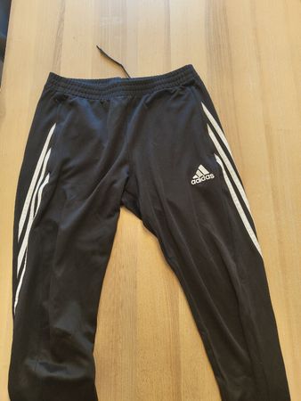 Adidas Trainerhosen Grösse M