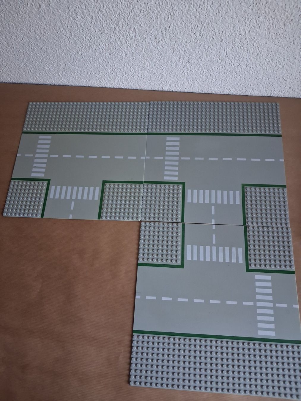 Lego Jouets: 10 Lego Strassenplatten 32x32 Noppen. Grau – D'occasion à Hagendorn par siwasi3 5