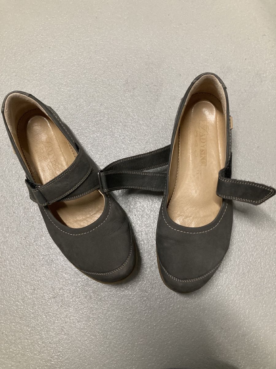 Damenschuhe: Damen Schuhe Ladysko Gr. 39 – Gebraucht aus Frenkendorf von silasho 3
