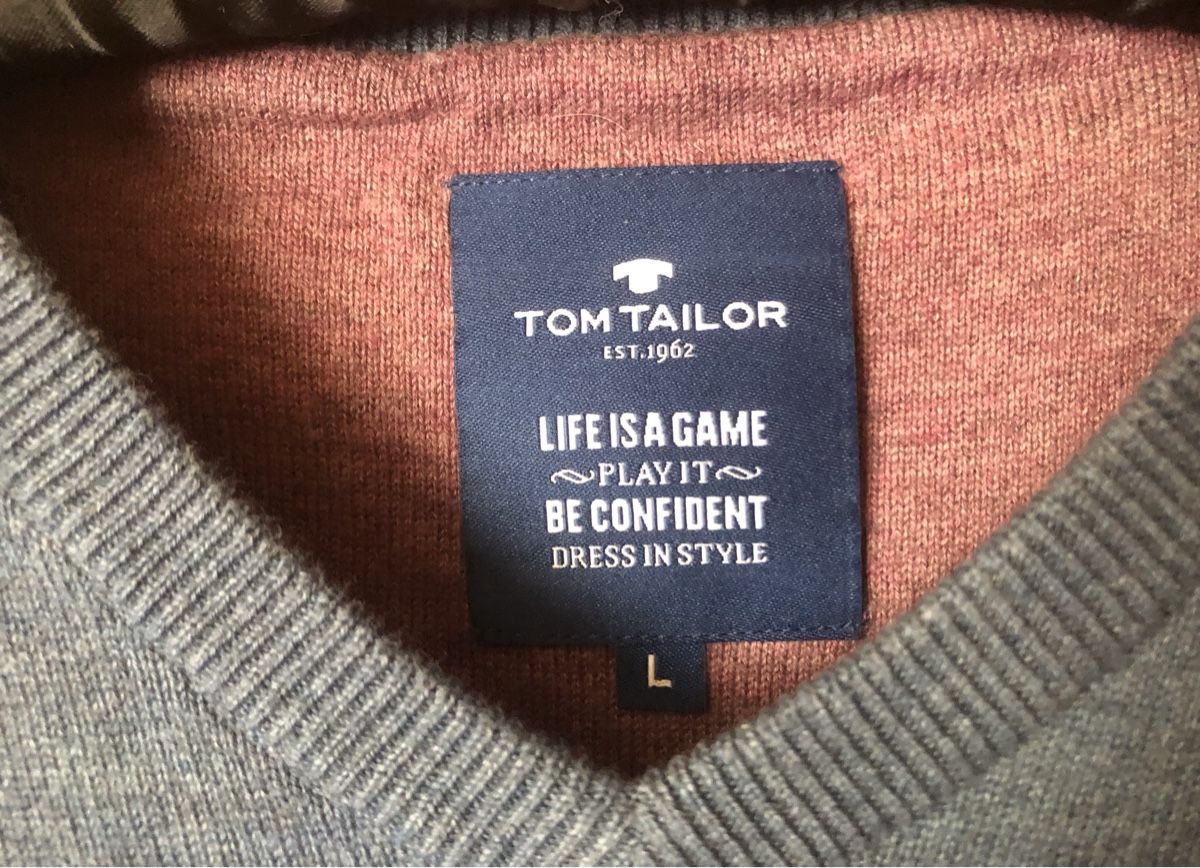 Tom Tailor Maglioni & Felpe: *Pullover* blau, TOM TAILOR, Gr.L – Usato da Mühlebach (Goms) venduto da chr_q6d8 2