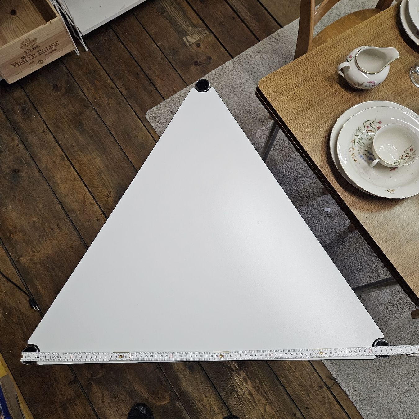 USM Scrivanie: USM Haller Dreieck Tisch – Usato da Villmergen venduto da bubblevintage 6