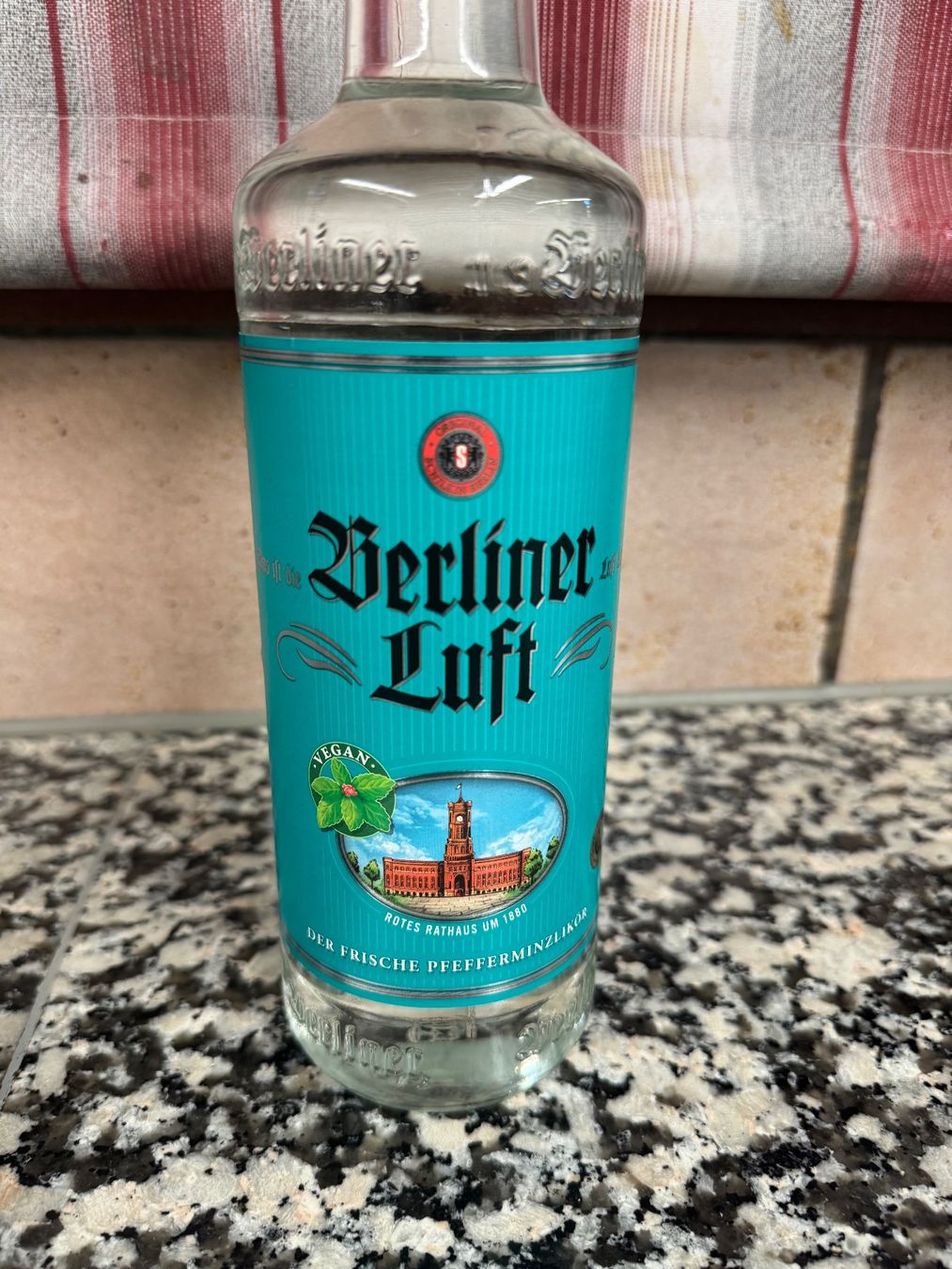 Bevande alcoliche: Berliner Luft Pfefferminzlikör 7dl – Nuovo (secondo la descrizione) da Winterthur venduto da sportdisco2 1