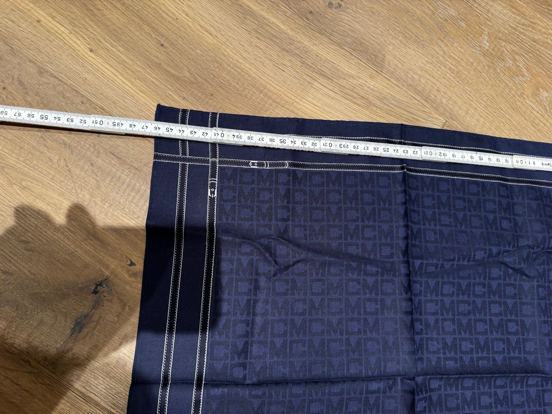 Mcm Foulards, Tücher & Schals: Neu Original MCM Tuch 47x47cm – Neu (gemäss Beschreibung) aus Wangen SZ von Rol_20 2