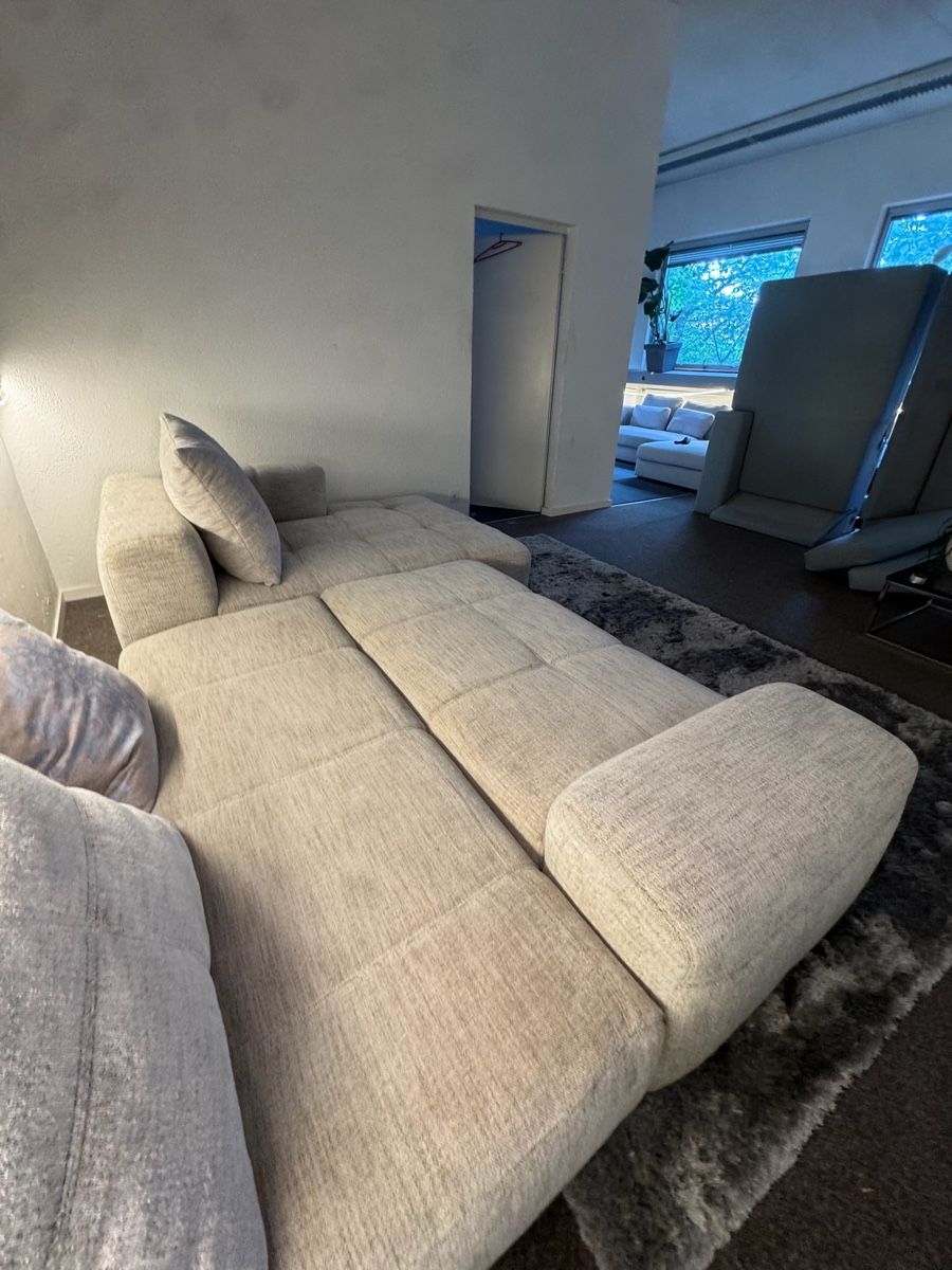 Sofas: Hellgraues Ecksofa mit Schlaffunktion – D'occasion à Fehraltorf par Sofalab.swiss 7