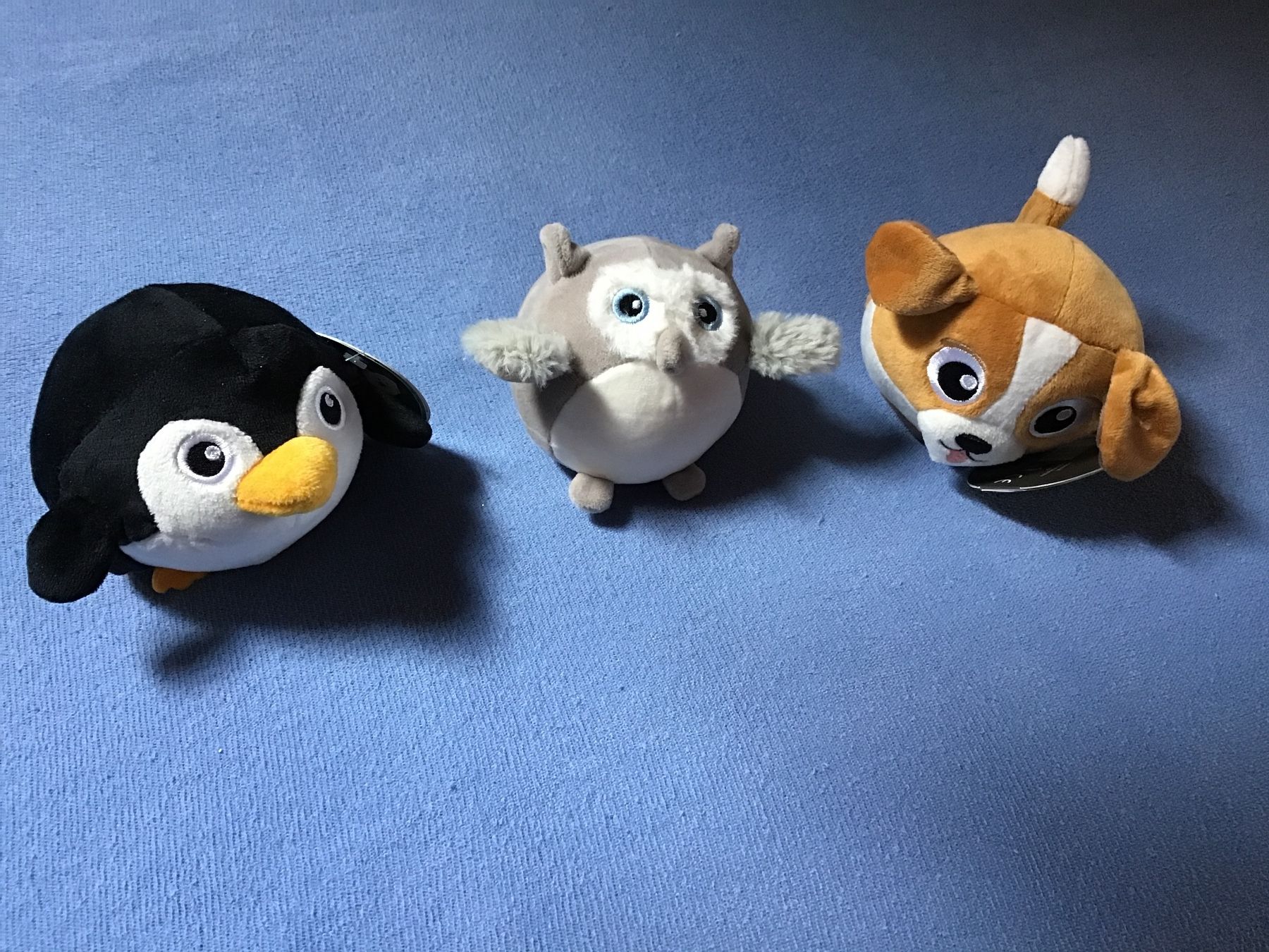 Coop Giocattoli: Plüschtier Set: Pinguin, Eule & Hund - Top Zustand! – Nuovo e nell'imballaggio originale da Rüti ZH venduto da Wernika1