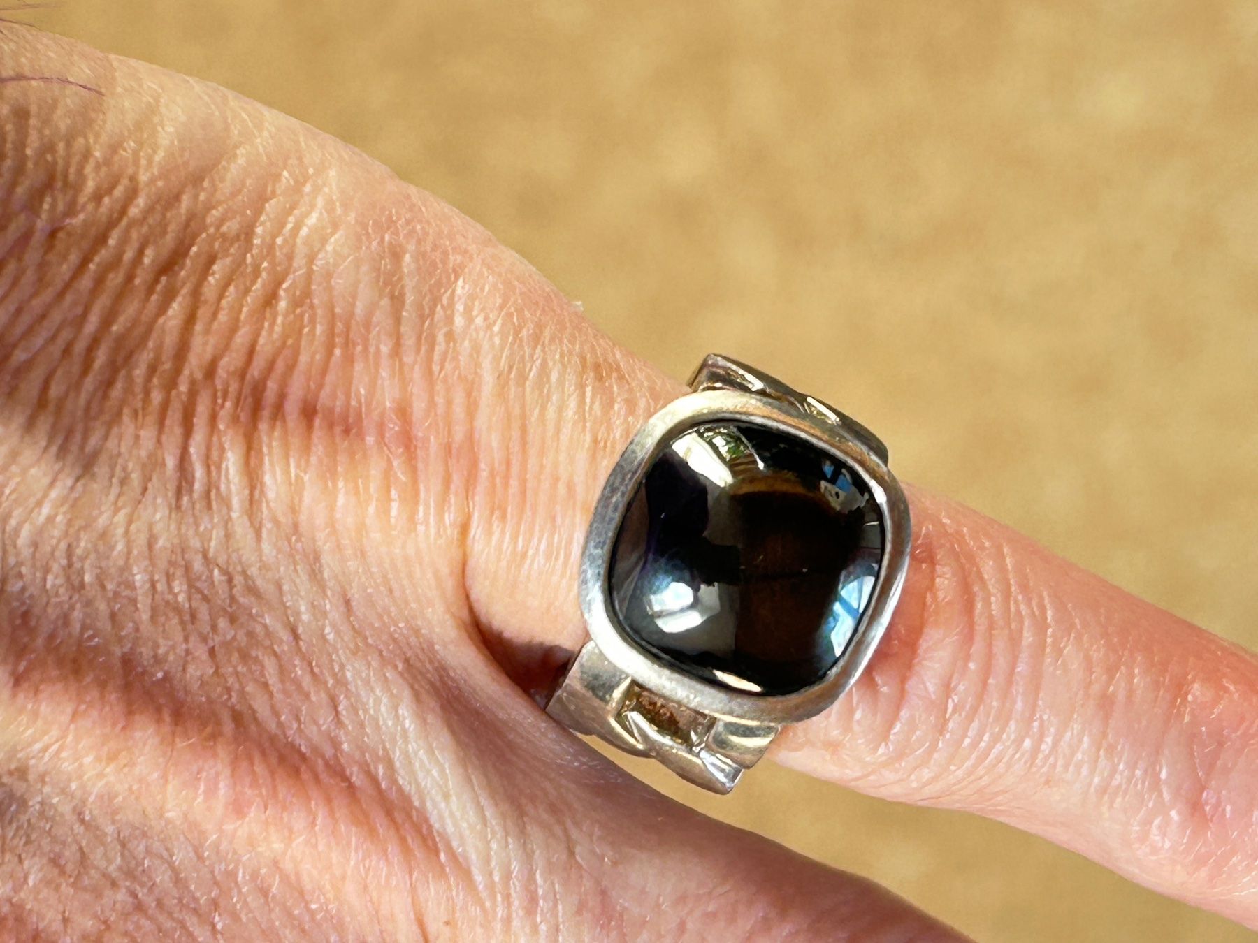 Anelli: Silberring mit schwarzem Stein (Grösse 53) – Usato da Basel venduto da bellespirit 4