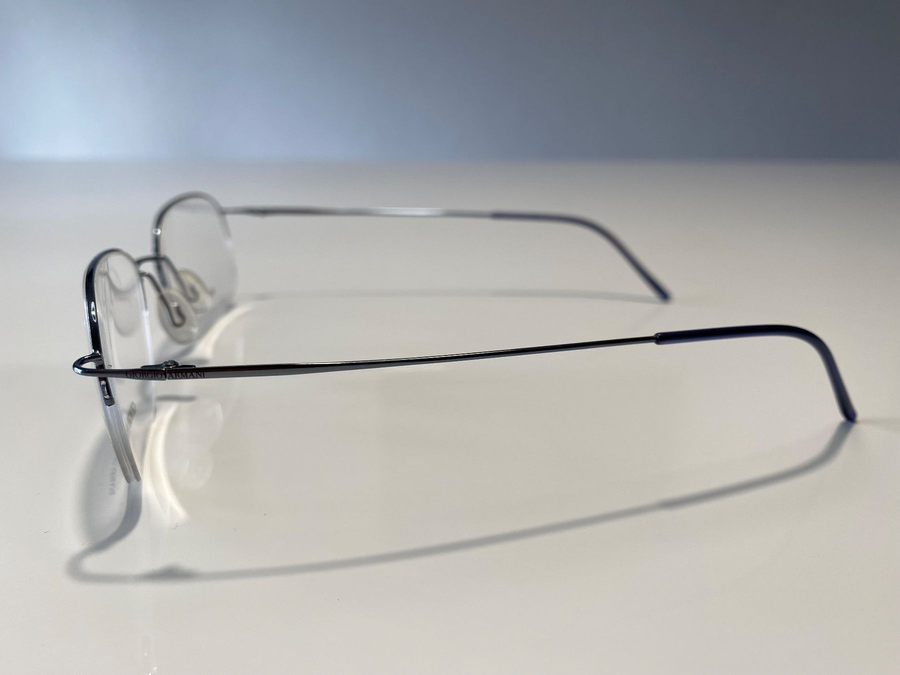 Armani Occhiali & Lenti: Monture de lunettes Armani – Nuovo (secondo la descrizione) da Bottens venduto da 2Lens 2