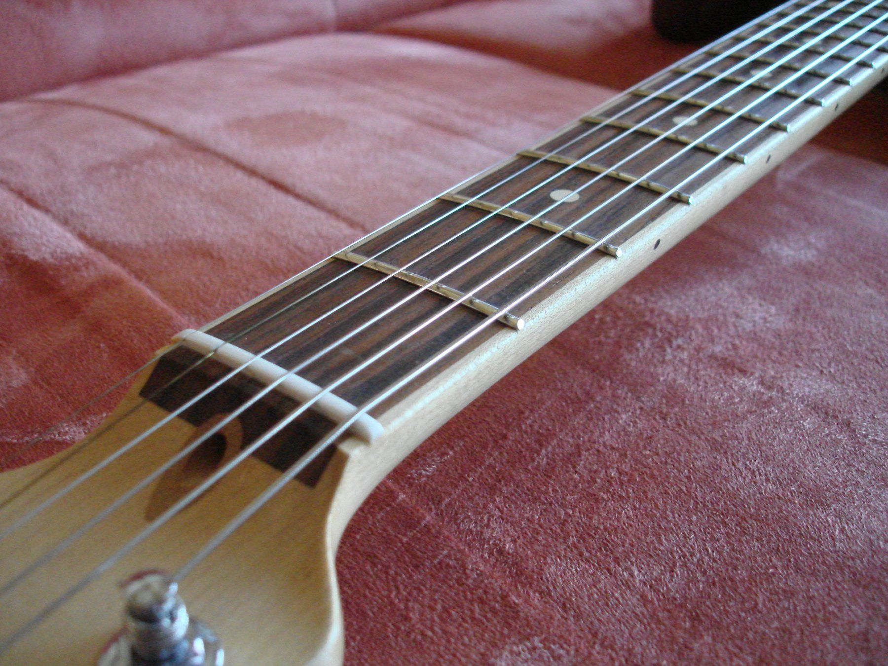 Fender Strumenti musicali: Fender Stratocaster usa, Special Edition – Usato da Allenwinden venduto da Coboy 4