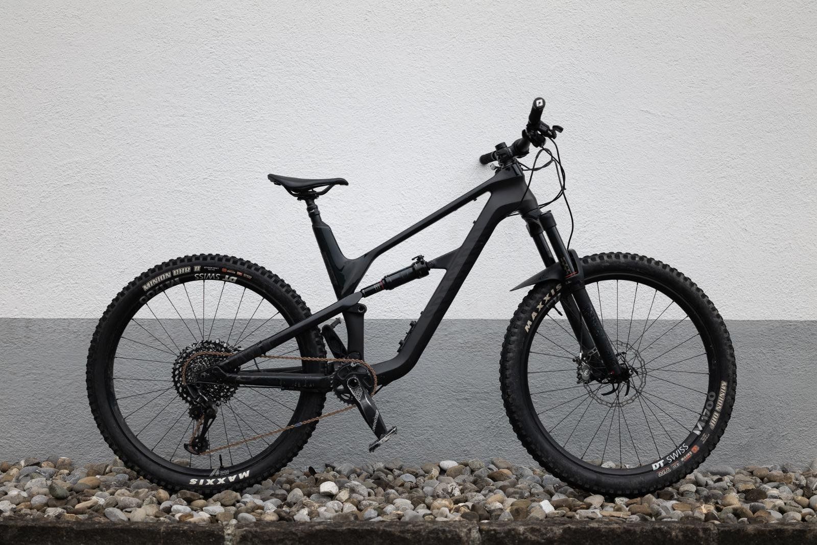 Canyon Velos: Enduro MTB - Canyon Spectral CF 8.0 (2018) – Gebraucht aus Wetzikon ZH von and_9cpv