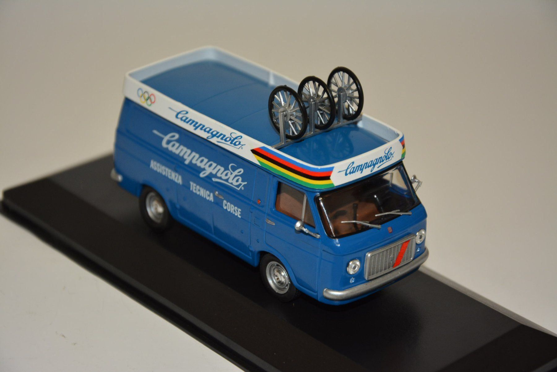 Fiat Modellini d'auto: Fiat 238 Campagnolo 1972 , 1:43 – Nuovo e nell'imballaggio originale da Goldach venduto da Feivel9 5
