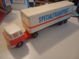 Metallspielzeug LKW Anhänger Spezialtransport rot weiss