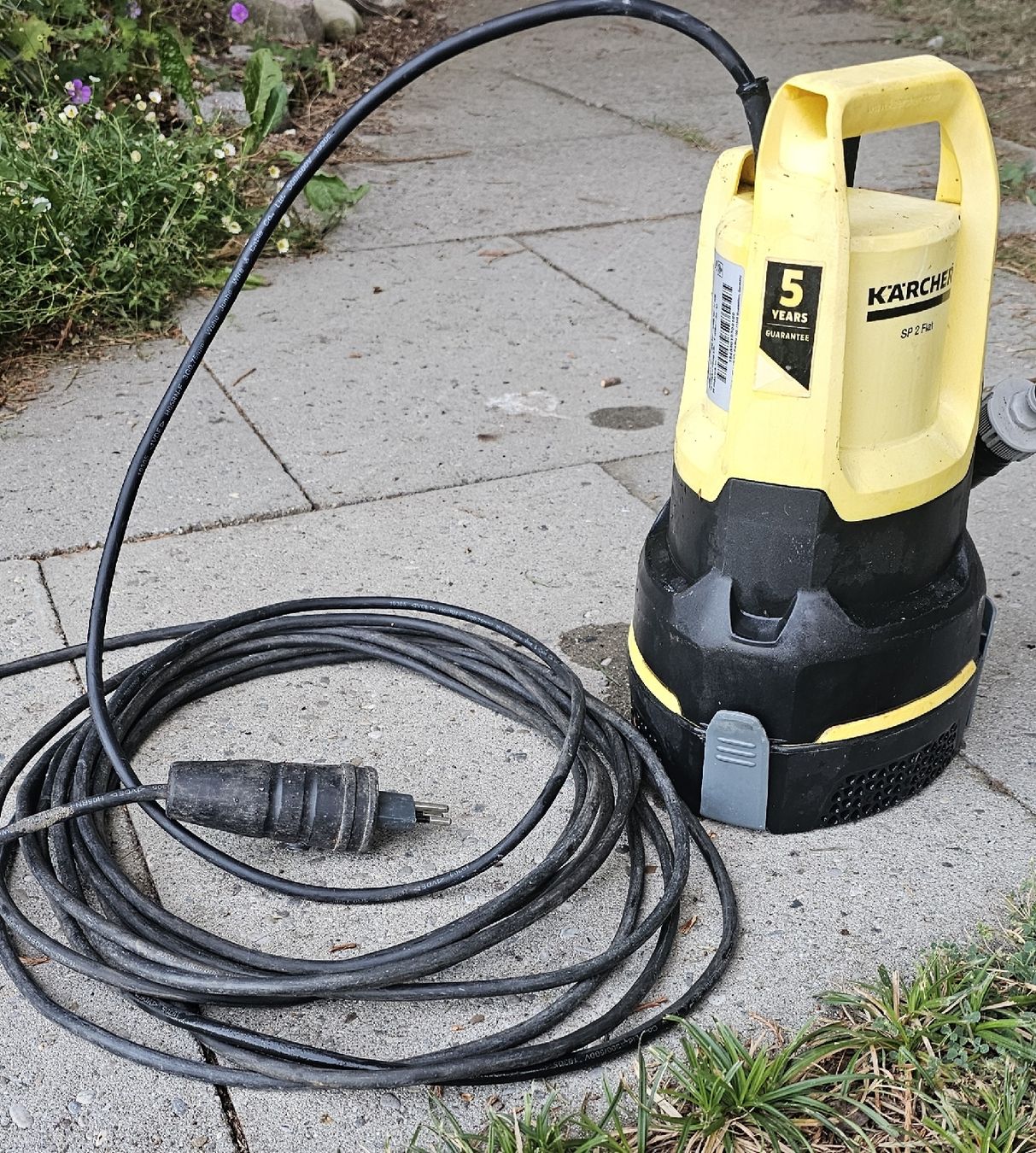 Kärcher Pumpen & Teile: Kärcher Tauchpumpe SP 2 Flat – Gebraucht aus Zürich von jetties