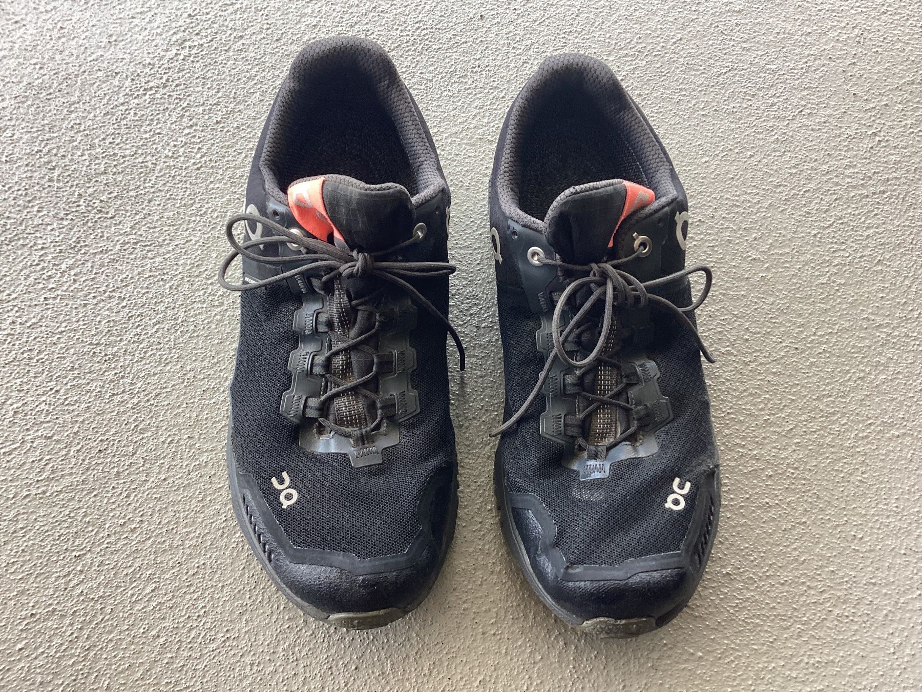 On Scarpe da donna: ON Schuhe Farbe: schwarz Waterproof, Grösse: 40.5 – Usato da Haag (Rheintal) venduto da Rega 1
