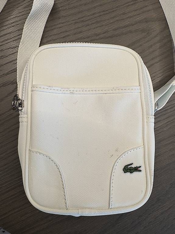 Altro in  Abbigliamento & Accessori: Tracolla Lacoste – Usato da Parpan venduto da pba_x87s