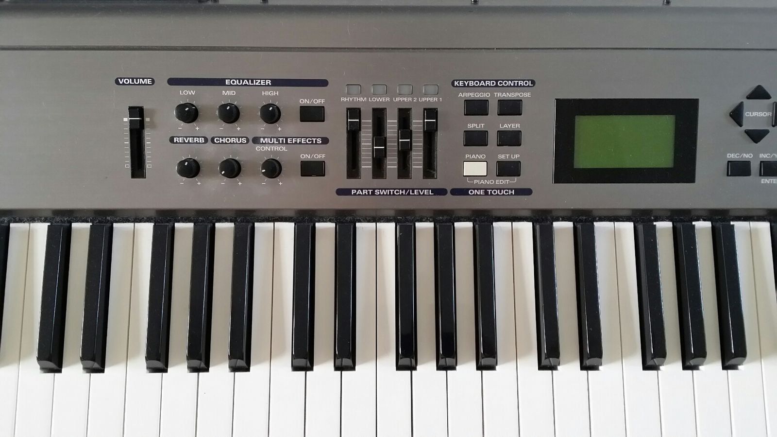 Roland Musikinstrumente: Piano numérique Roland RD-700 – Gebraucht aus Montpreveyres von top_gun5025 1