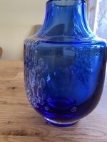 Schöne Kristallvase Blau