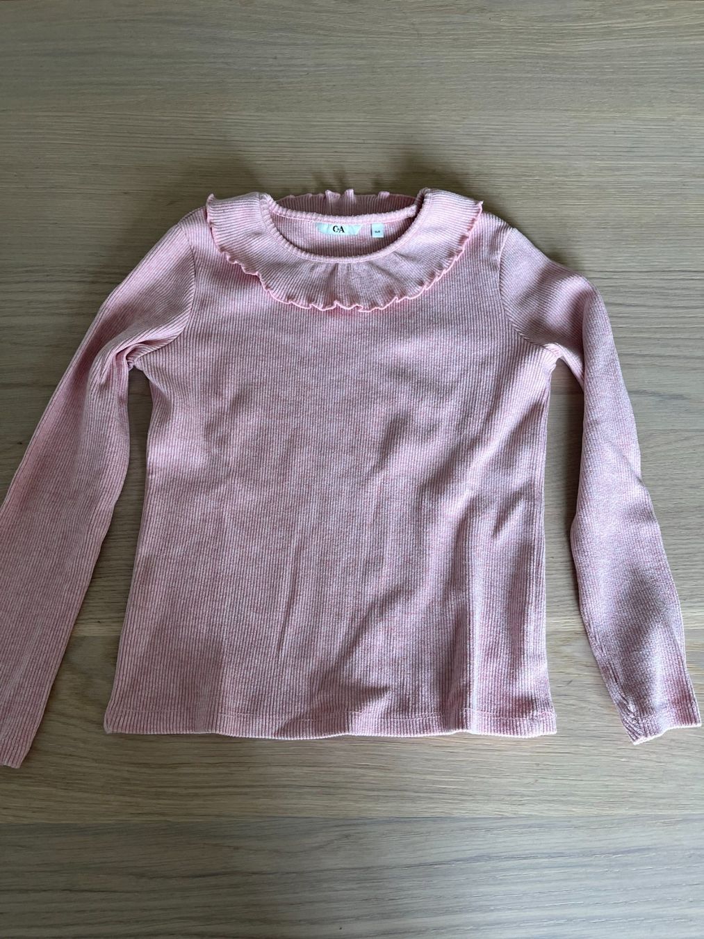 C&A Camicette, T-shirt & Top: Langarmshirt rosa Gr. 140 C&A – Usato da Oberrieden venduto da mcl_g5vk