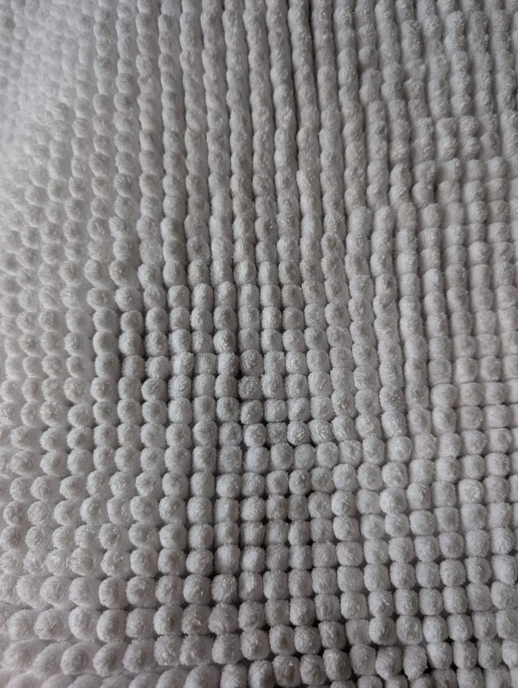 Tappeti: Badeteppich weiss 120x70cm – Usato da Winterthur venduto da Arkadii 1