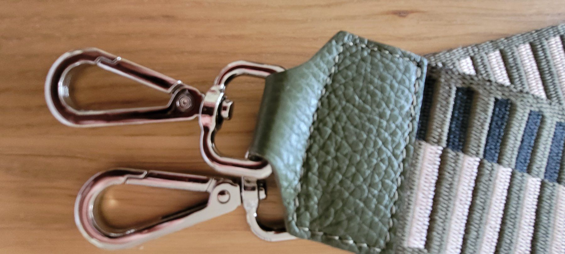 Taschen: Umhängetasche, Handytasche Echtleder olivgrün – Neu (gemäss Beschreibung) aus Oberägeri von TEACAKE 6