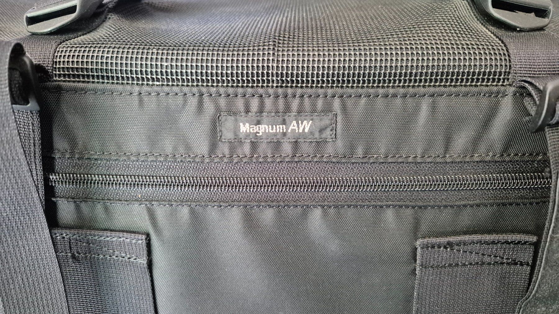 Lowepro Borse: Kameratasche Löwe Pro Magnum AW – Usato da Aarau venduto da Malaga6 4