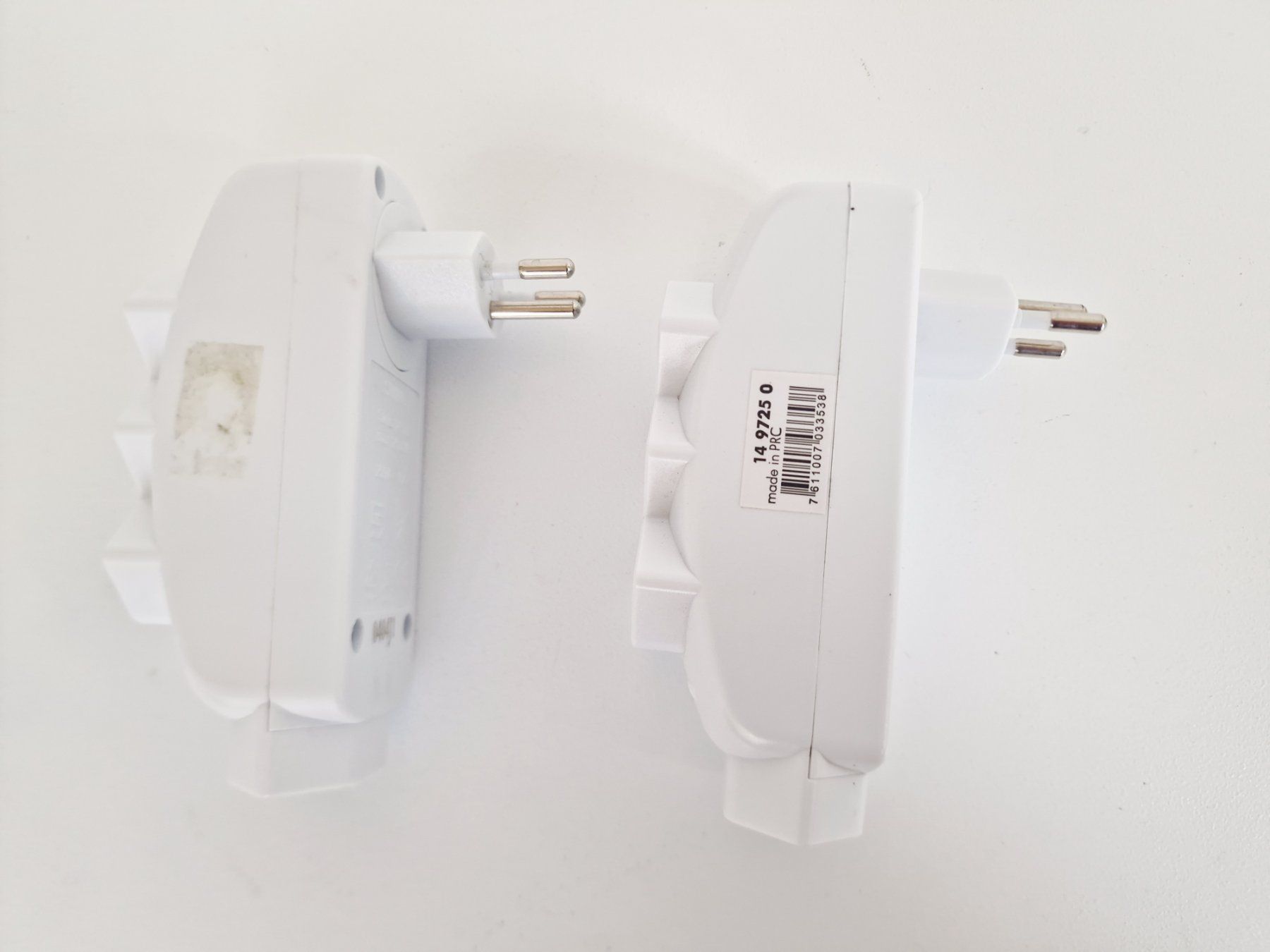 Stecker: zwei bewegliche Mehrfachstecker – Gebraucht aus Hallau von CHACLA 2