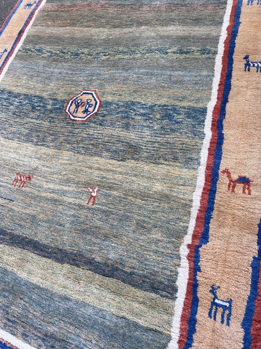 Tappeti: Dekorative Perser Teppich Gabbeh mit schöne Monster – Usato da Männedorf venduto da Adamiat 8