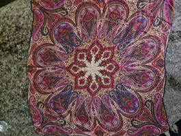 Seide 100%,  Foulard