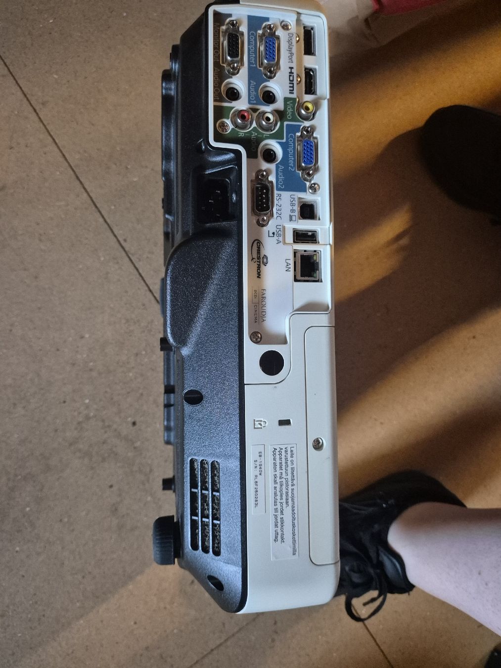 Epson Vidéoprojecteurs: Epson H474B Projektor – D'occasion à Schaffhausen par NinaM96 2