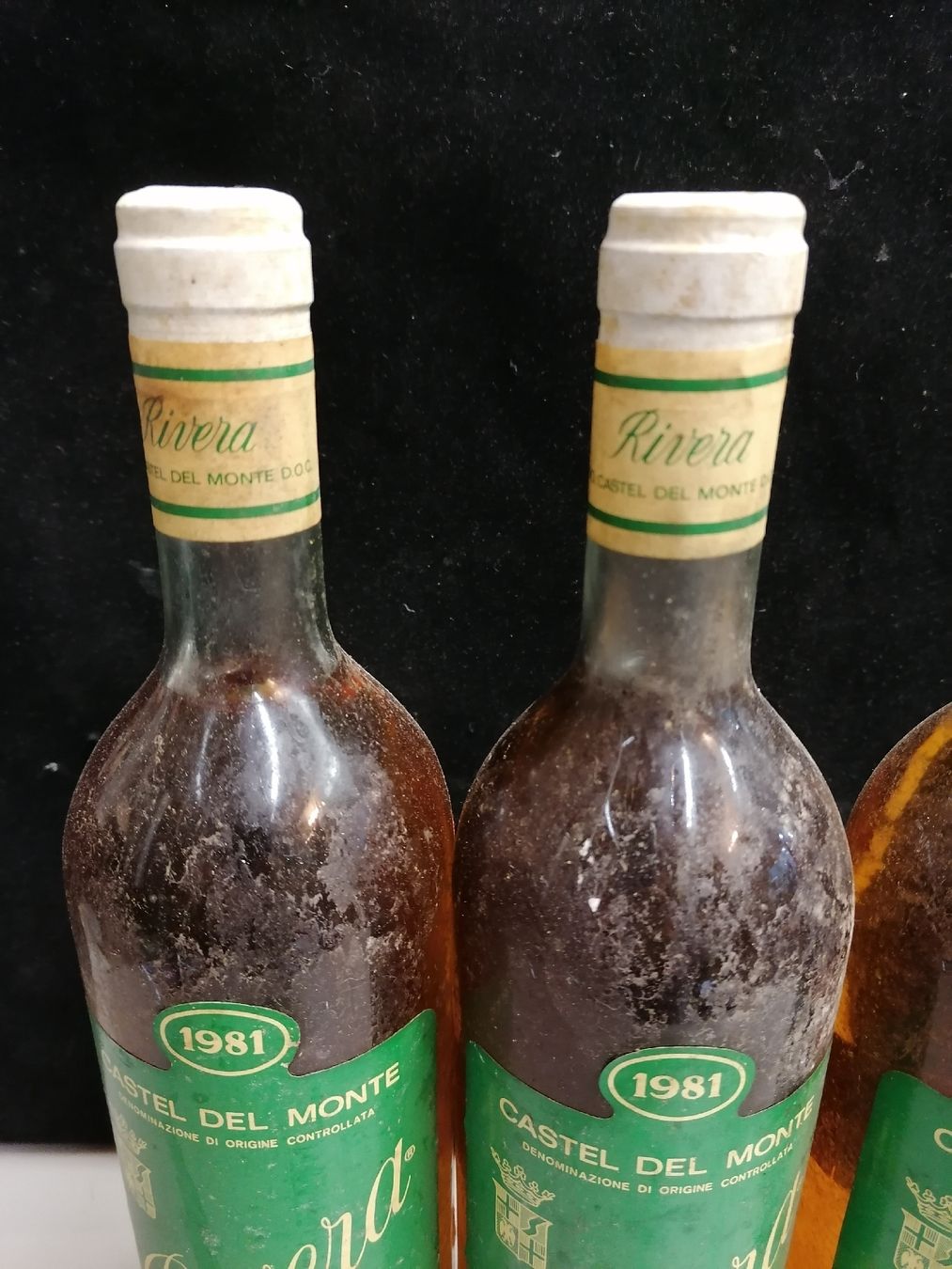 Vino: 3 BOUTEILLES CASTEL DEL MONTE 1981 RIVERA – Nuovo (secondo la descrizione) da Genève venduto da Leboucheoreilles 8