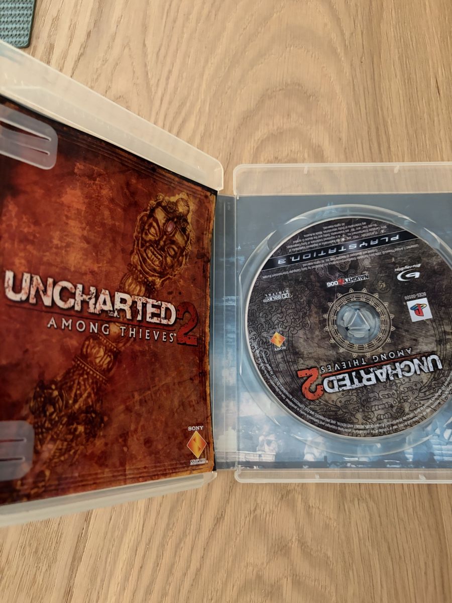 Sony Giochi: Uncharted 2: Among Thieves - PlayStation 3 – Usato da Pully venduto da FunkyGames 2