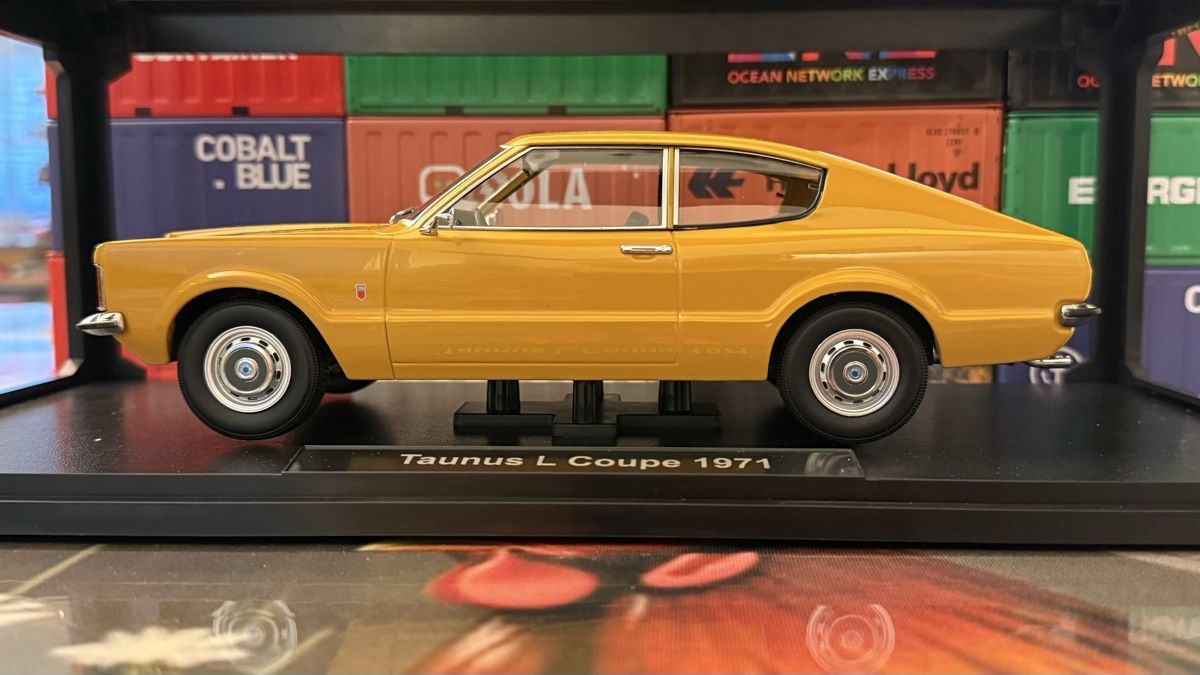Ford Modellini d'auto: Ford Taunus L Coupe 1971  – Nuovo e nell'imballaggio originale da Basel venduto da Zomeg 1