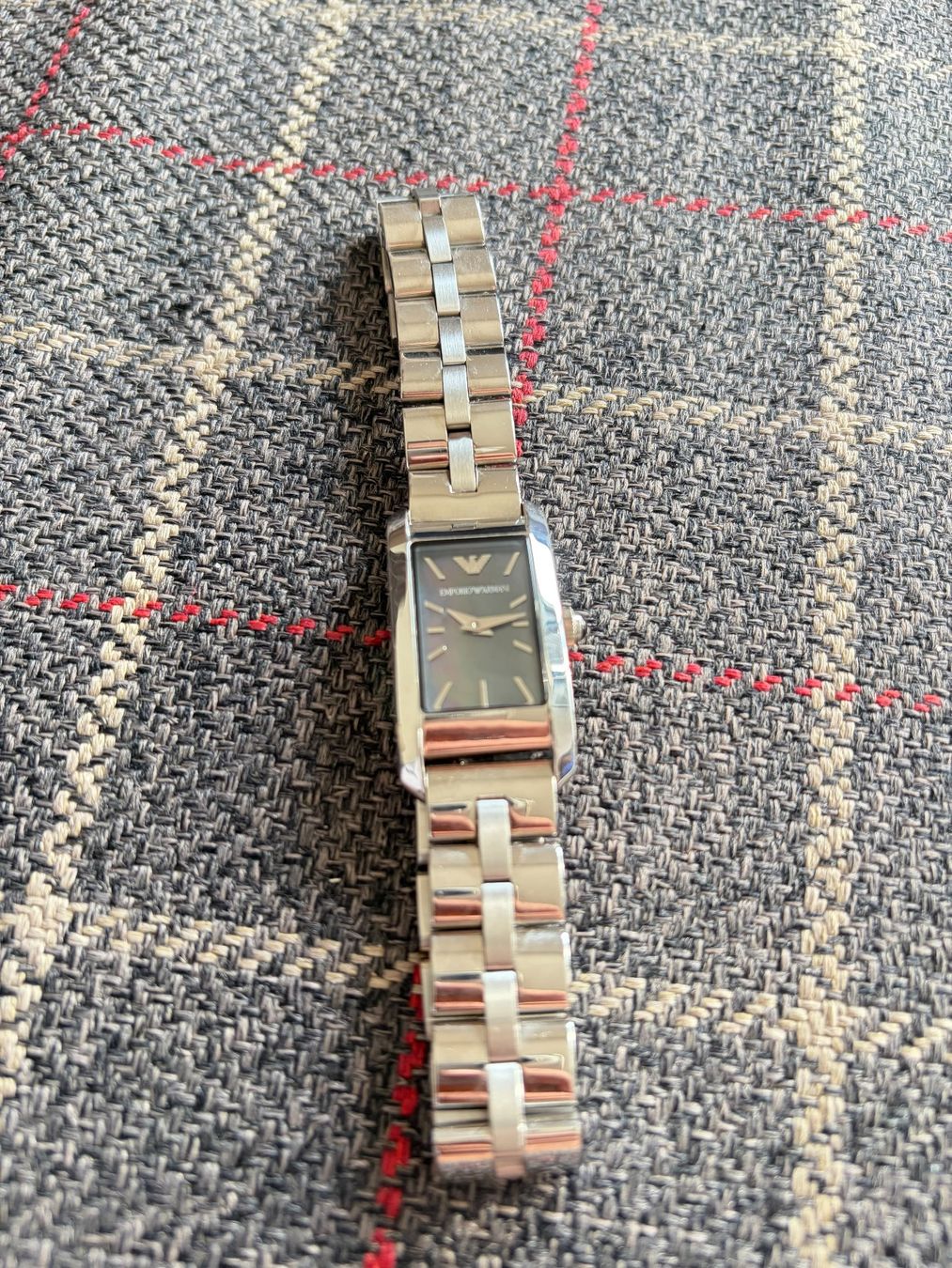 Armani Uhren: Emporio Armani Watch Rectangular Used Silver – Gebraucht aus Zürich von Mss_sen 3