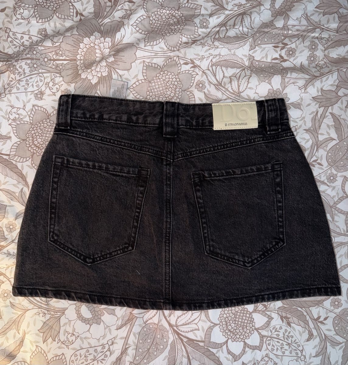 Stradivarius Gonne: Jupe-short D62 STRADIVARIUS – Nuovo (secondo la descrizione) da Chancy venduto da emma_sxs 1