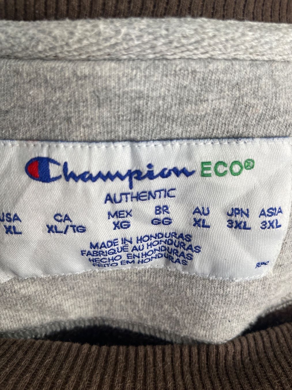 Champion Maglioni & Felpe: Champion Sweatshirt dunkel braun xl – Usato da Capolago venduto da LA.BOTTEGA 3
