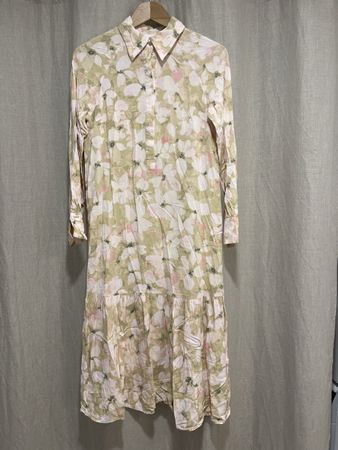 H&M Sommerkleid Blumenmuster Gr. S, Viskose, Versand 9.-