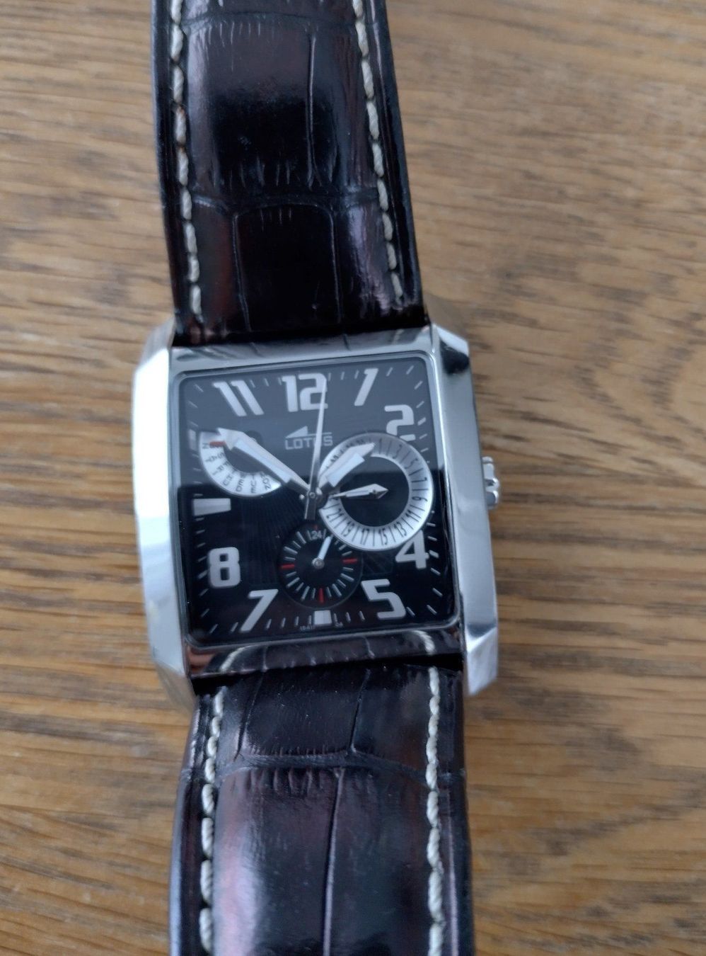 Lotus Orologi: LOTUS UHR QUARZ ANALOG – Usato da Romanshorn venduto da BoutiqueA 2